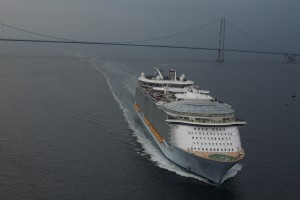 allure-has-cleared-the-bridge-safely2