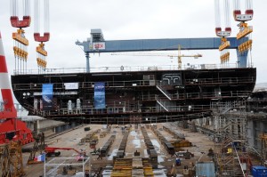 Oasis 3 keel being lowered